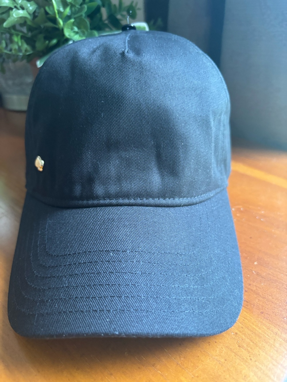 NWT 
Kate Spade New York Black Cotton Baseball Cap with Gold Spade Logo